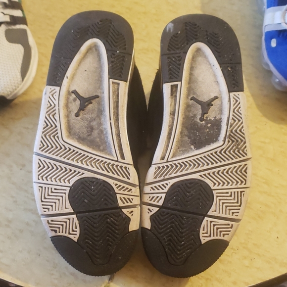 Air jordan 4s royalty - Picture 4 of 4